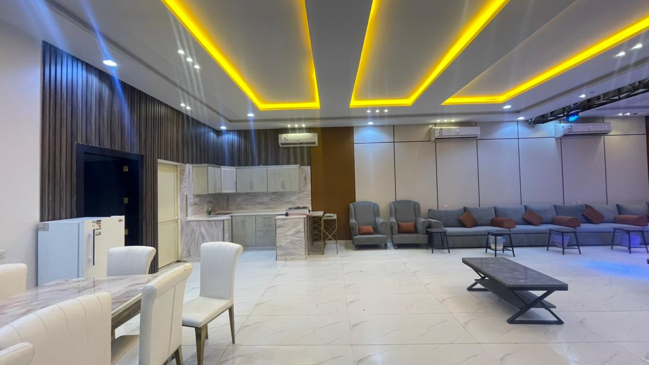 المجالس الداخلية الفاخرة